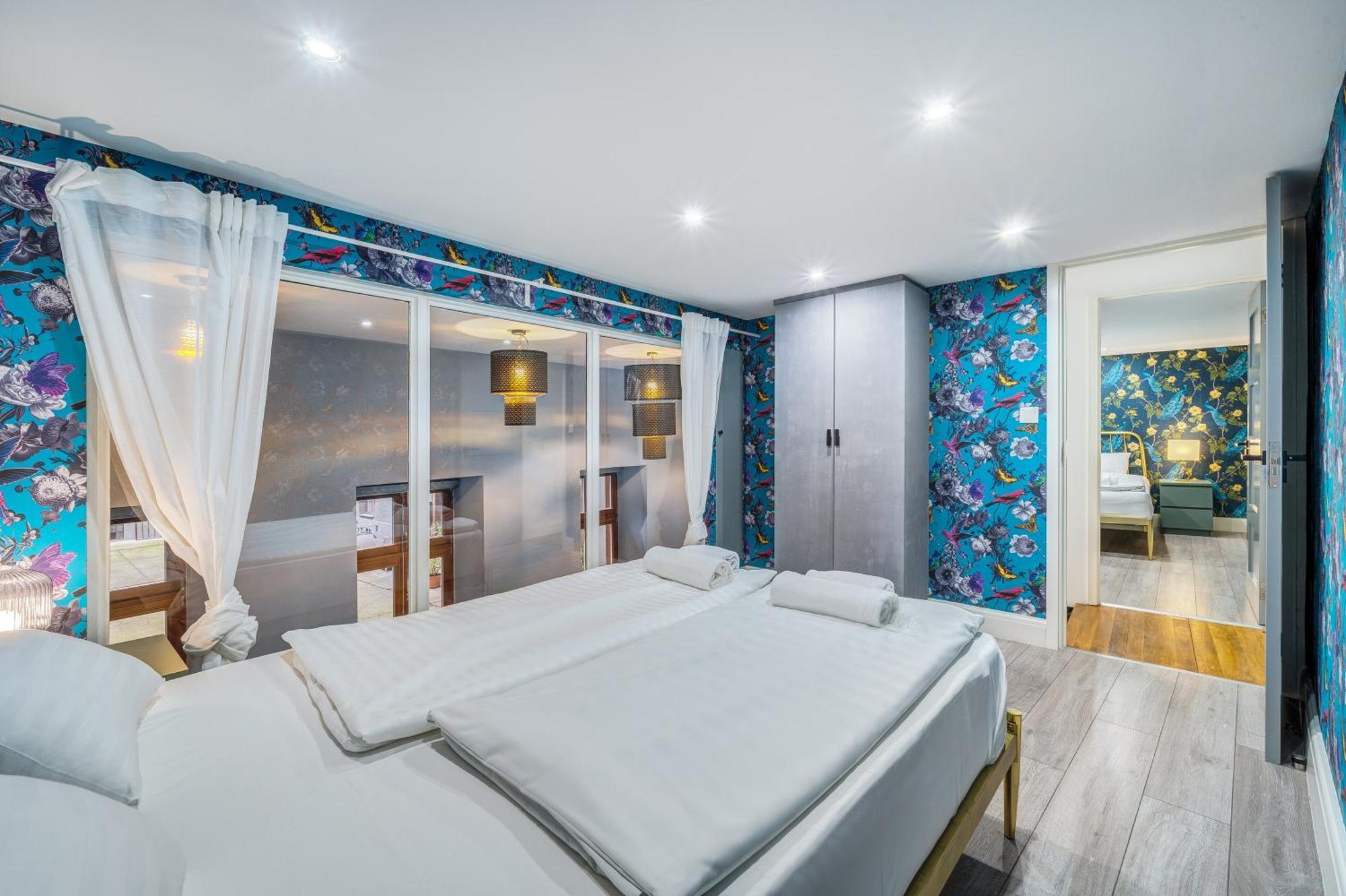 Azure Oasis In The Heart Of The City Budapešť Exteriér fotografie