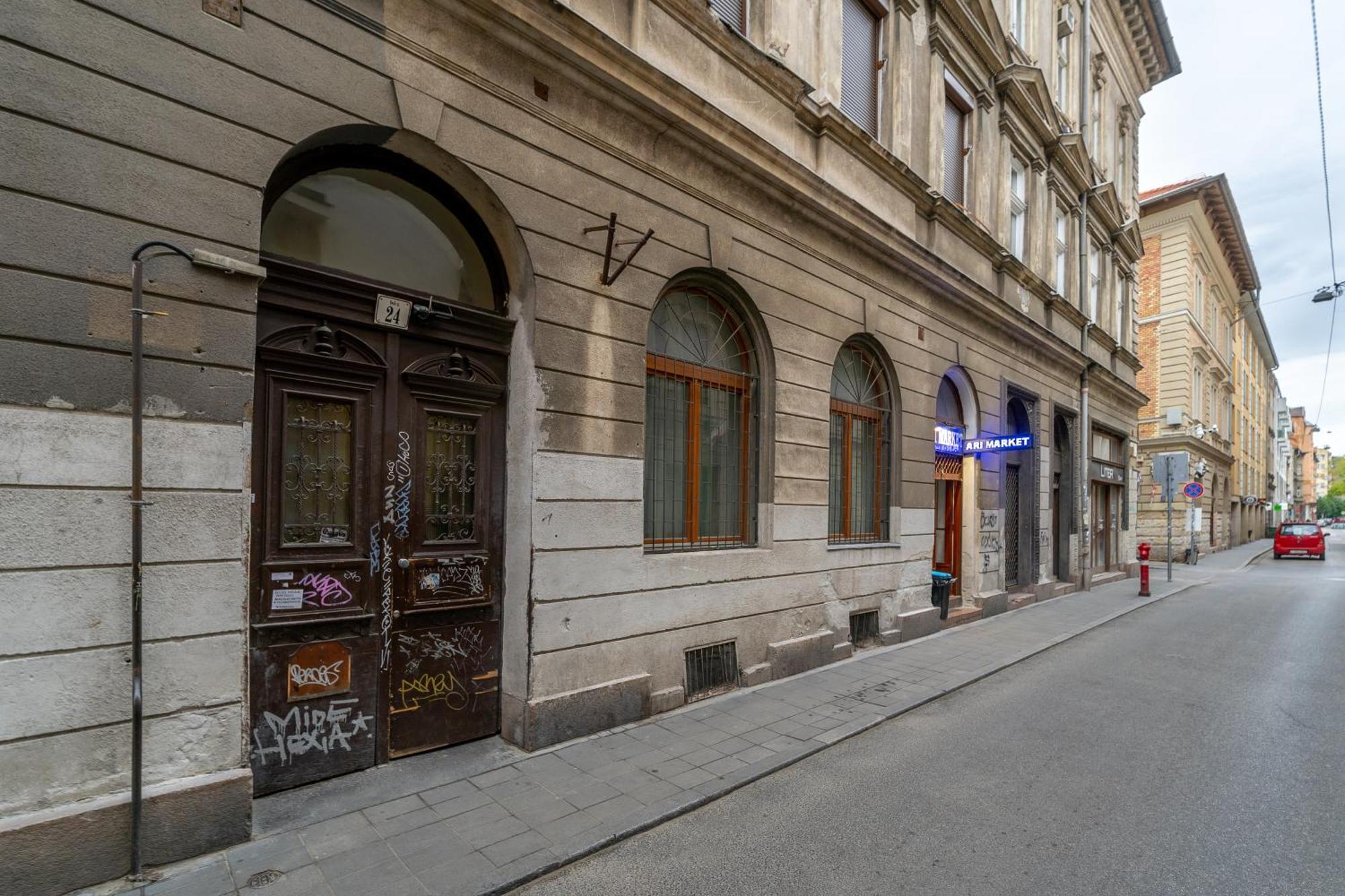 Azure Oasis In The Heart Of The City Budapešť Exteriér fotografie